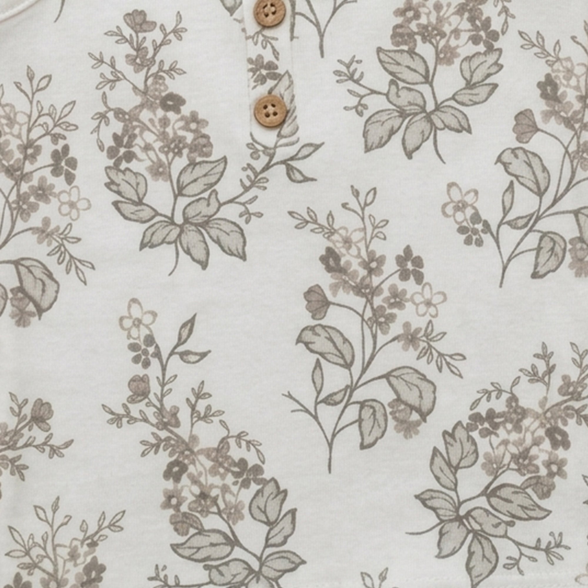 Knotted Jablas - Mittens And Brown Flower